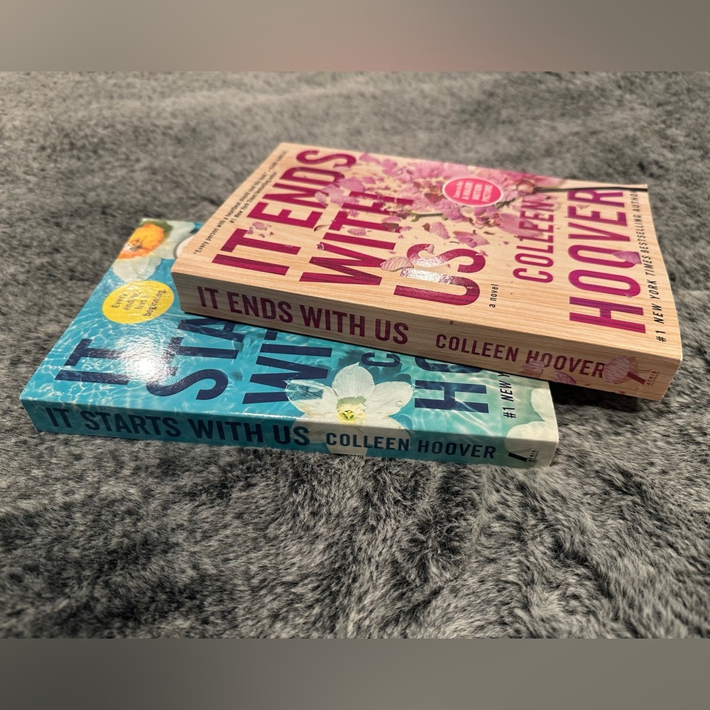 It Ends with Us & It Starts with Us Book Bundle